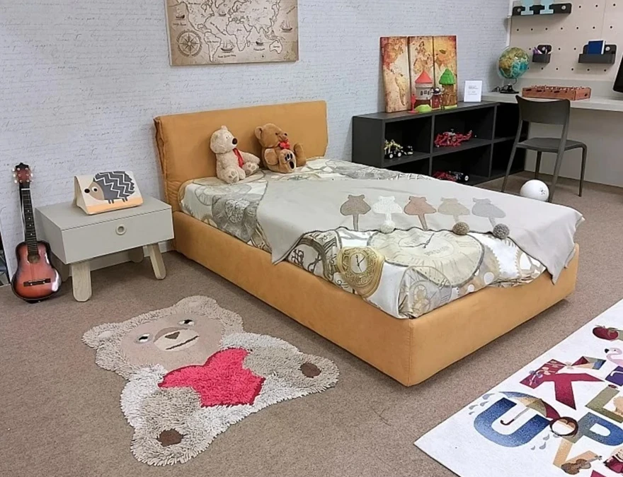 Cameretta con cabina armadio Canapa & Lavagna di Nidi