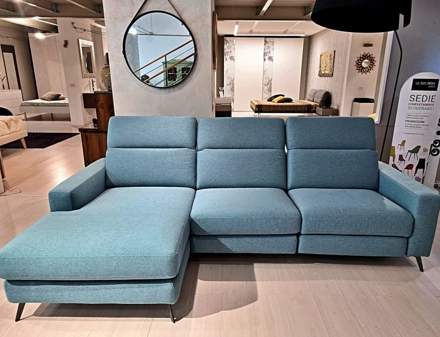 Divano Chaise-longue Kenzie di Excò Sofà