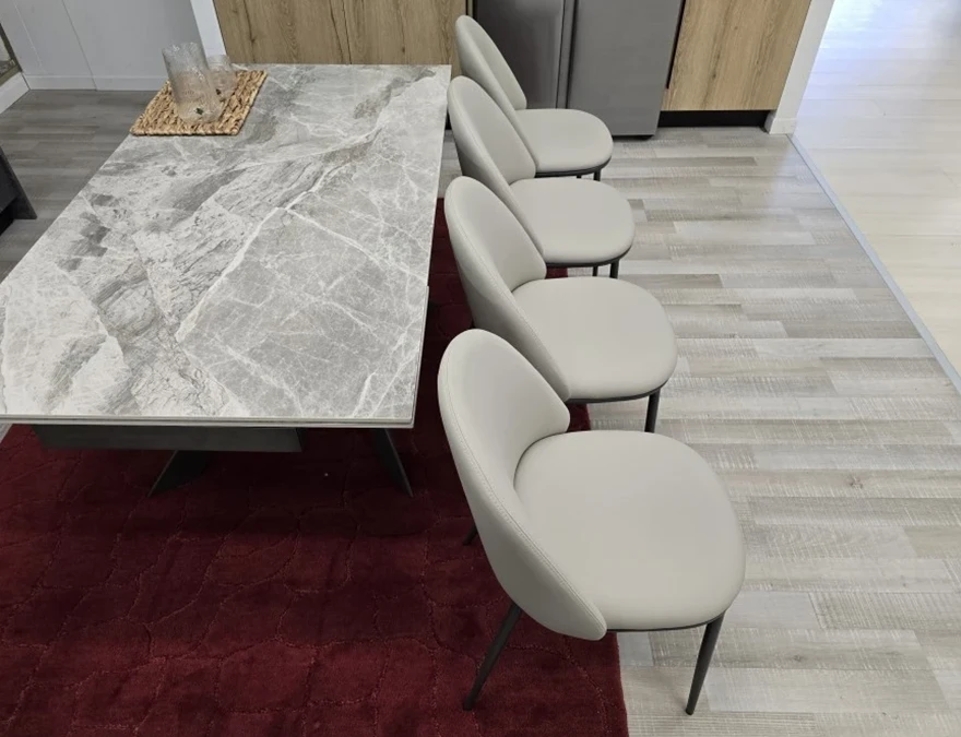Poltroncina Tulipano di Target Point