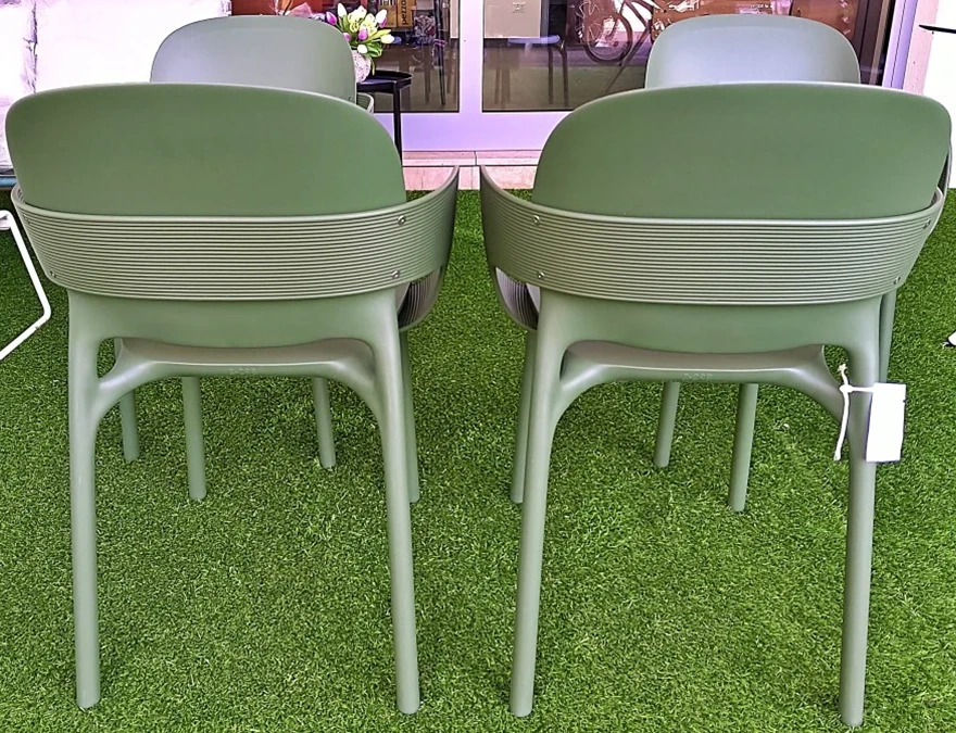 Sedia da giardino Hug Go Green di Scab Design
